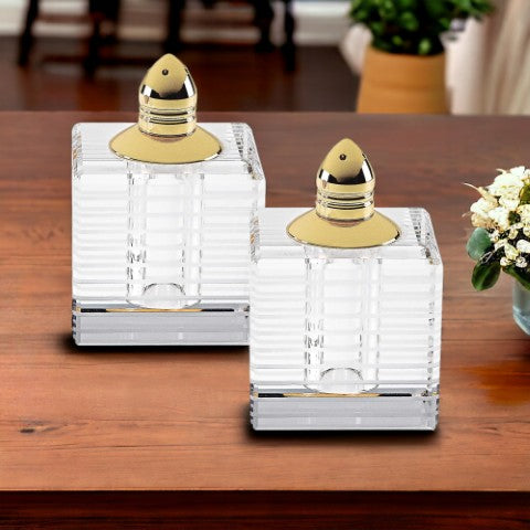 Homeroots 3" Elegant Cut Crystal Salt And Pepper Shakers With Gold Accents For Sophisticated Dining Decor 3 Inches  375769
