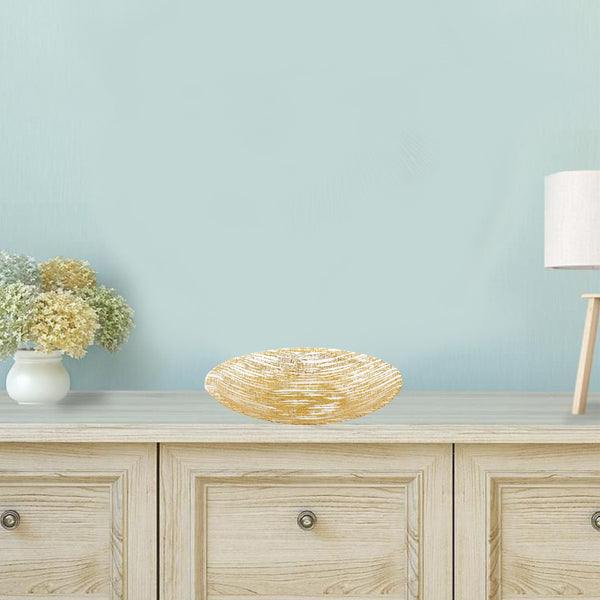 Homeroots 9 Hand Crafted Glass Oval Gold Bowl - Elegant Centerpiece For Serving Salads, Desserts & Appetizers 2 Inches  375854