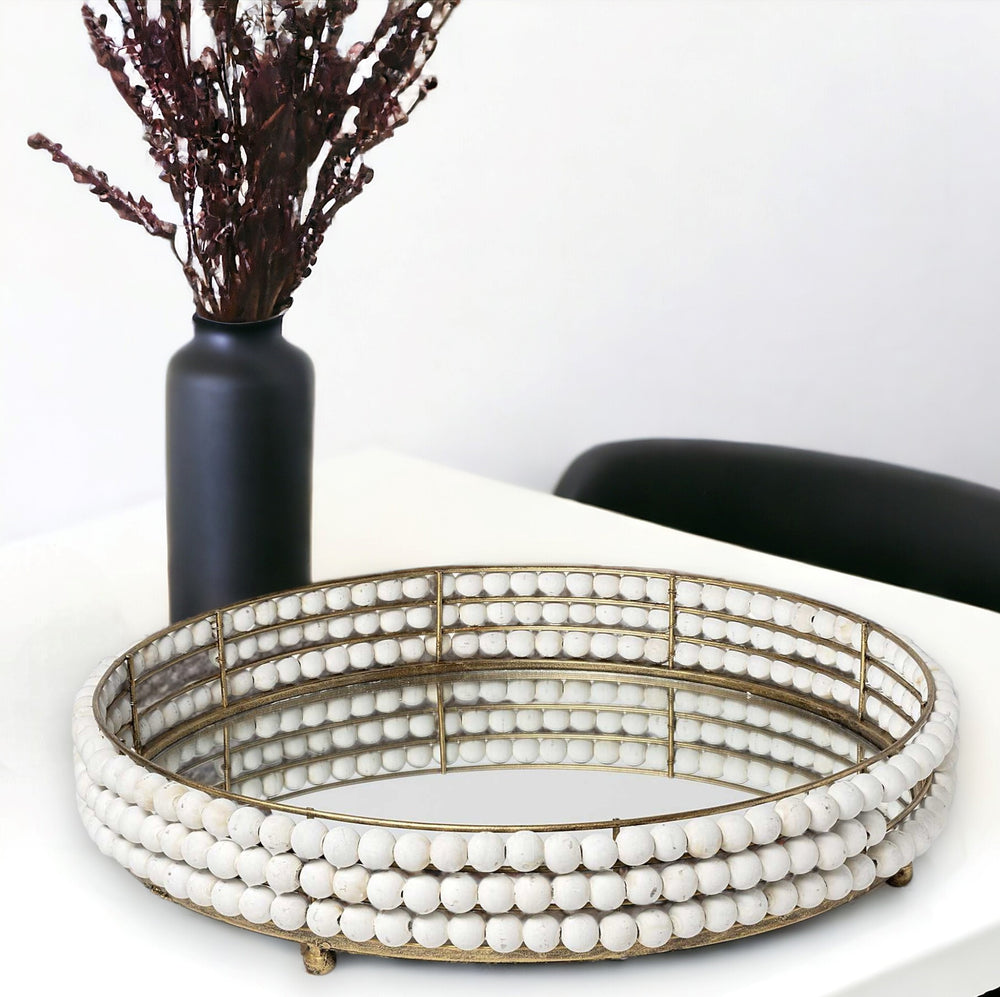 Homeroots 22" White Round Metal Indoor Outdoor Vanity Tray With Handles   376042