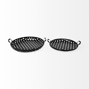 Homeroots Set Of Two Black Round Metal Indoor Outdoor Tray With Handles   376053