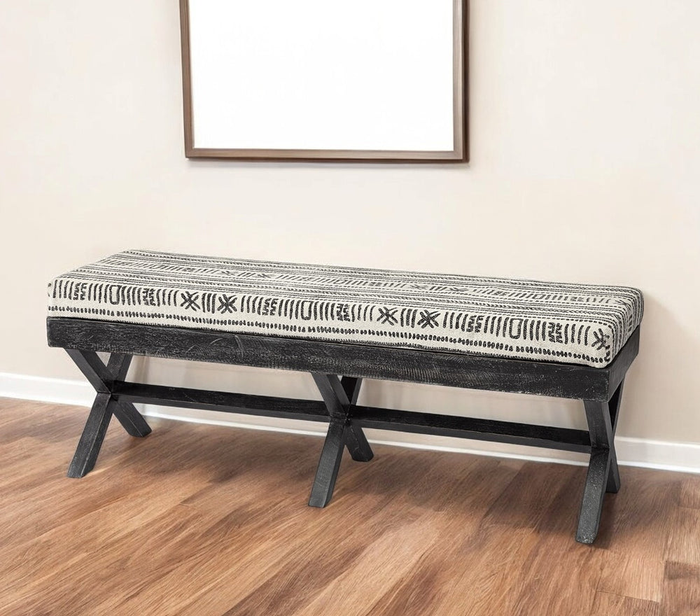 Homeroots 16" Gray And White And Black Upholstered Cotton Blend Bench  Solid Wood 376182