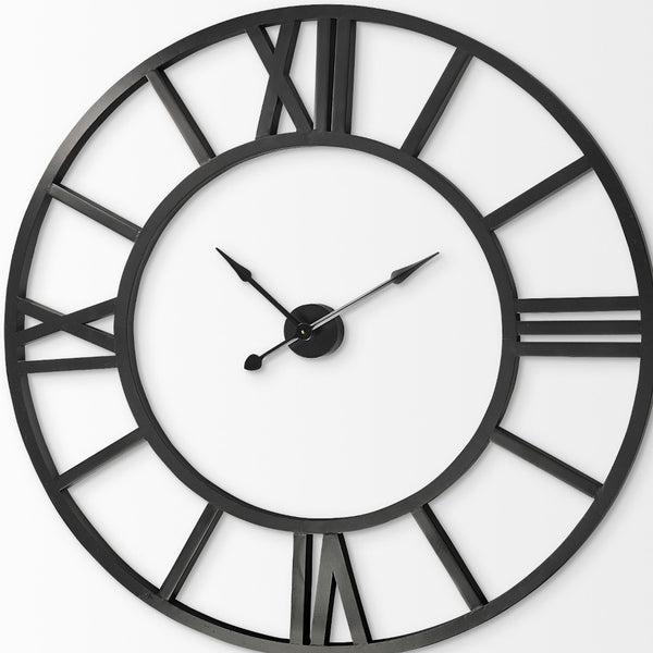 Homeroots 54" Round Xl Industrial Style Wall Clock With Open Face Desing  Metal 376239