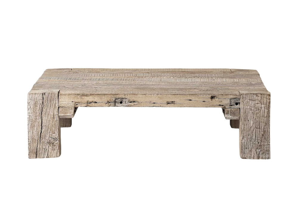 Homeroots 48" Natural Rectangular Distressed Coffee Table   376292