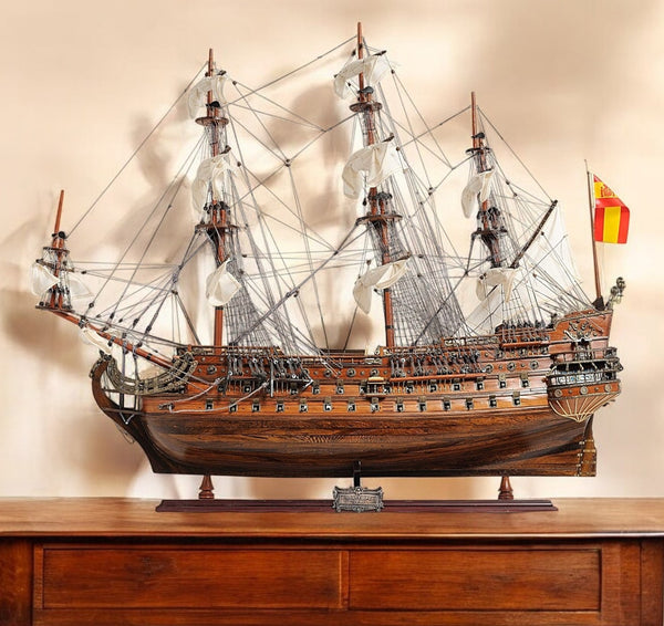 Homeroots Sailboat Model With Chrome And Brass Fittings  Solid Wood 376346