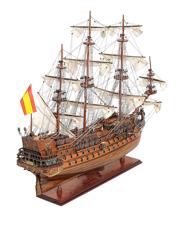 Homeroots Sailboat Model With Chrome And Brass Fittings  Solid Wood 376346