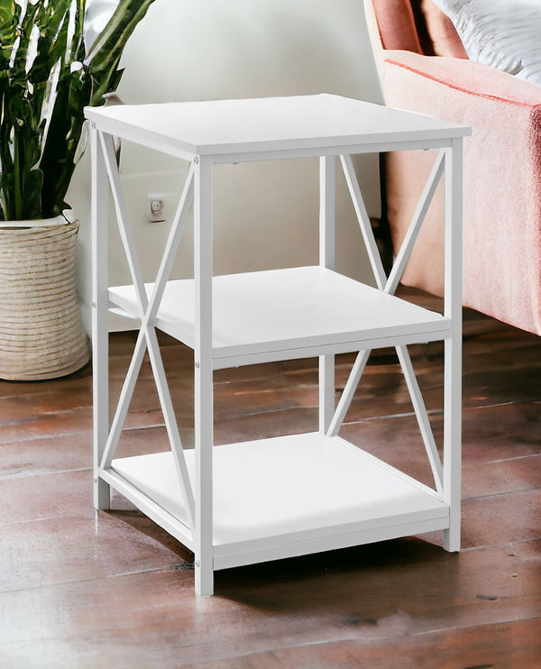 Homeroots 26" Rectangular White White Metal Accent Table   376524