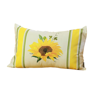 Homeroots Set Of Four 12" X 20" White And Yellow Sunflowers Fabric Lumbar Throw Pillow Covers   376874