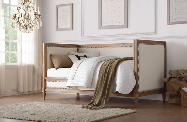 Homeroots Oak And Linen Nail Head Trim Twin Daybed  Wood 376961