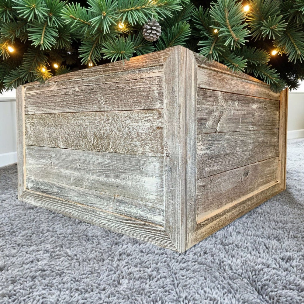 HomeRoots 23" Gray White Wash Plank Tree Collar - Vintage-Inspired Reclaimed Wood for Modern Holiday Decor 379887