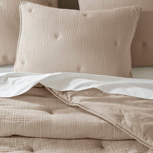 English Elm 3-piece Cotton Muslin Quilt Set with Embroidered Tacking for a Relaxed Bedroom Taupe B035P408349