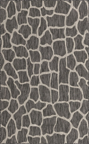 Unique Loom Outdoor Safari Giraffe Machine Made Animal Print Rug Charcoal Gray, Gray 5' 1" x 8' 0"