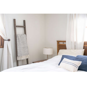 Homeroots 5 Step Rustic Espresso Gray Wood Ladder Shelf  Wood 380328