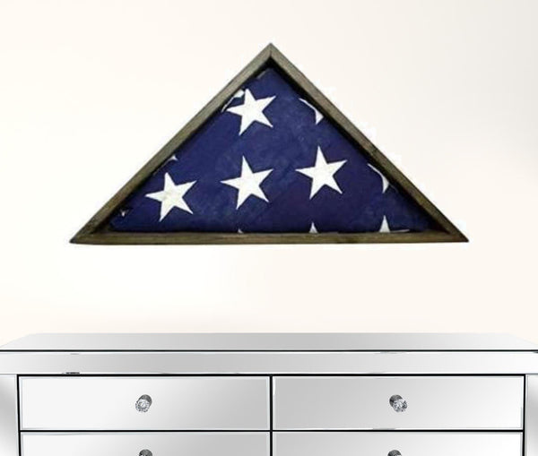 Homeroots Rustic Weathered Grey Reclaimed Wood Triangle Wooden Display Flag Case  Wood 380344