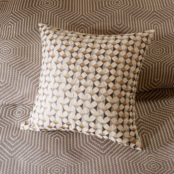 JLA Home Madison Park Signature - Comforter in Soft Grey and Ivory with Removable Duvet Insert, Hidden Closures, Hotel-Inspired Style 96 L x 92 W x 1.5H MPS10-257