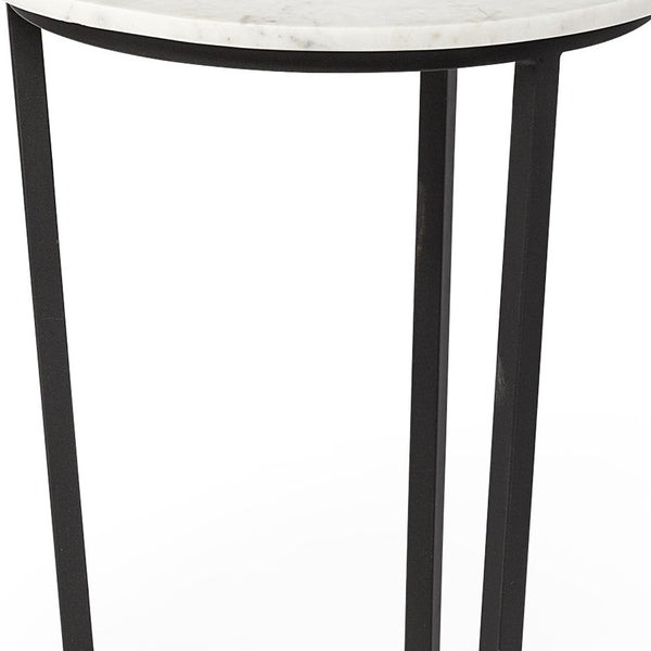 Homeroots 25" Black And White Marble End Table   380684