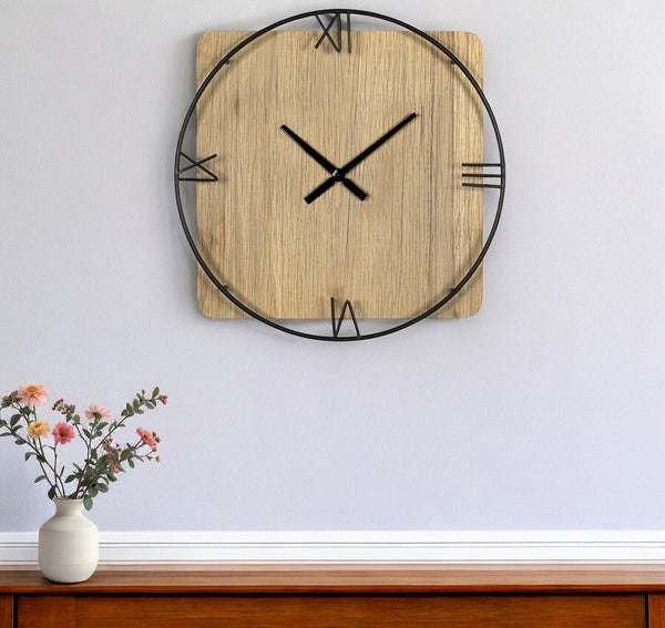 Homeroots 27" Minimalist Rustic Circle Wall Clock - Stylish Wood & Metal Design For Modern Home Decor   380775