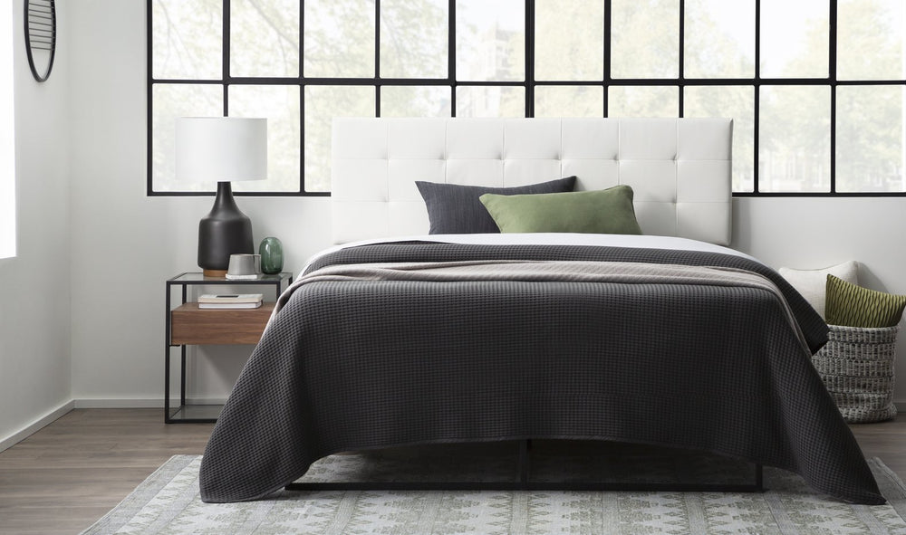 English Elm Edenbrook Sleek Square Tufted Mid-Rise Faux Leather Headboard King/Cal King Black — Modern Luxe Accent B350P394811