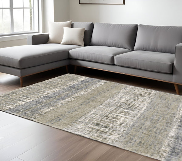 HomeRoots 2' Grey and Ivory Abstract Lines Runner Rug - Modern Vintage Style for Hallways and Living Spaces 7'10" x 10'10" 383680