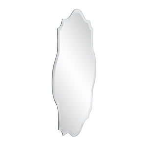Homeroots 32" Clear Scalloped Edges Unframed Accent Mirror  Glass 383713