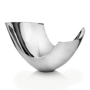 Homeroots 17" Silver Aluminum Modern Abstract Centerpiece Bowl   383745