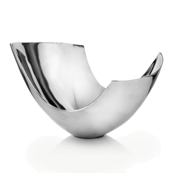Homeroots 17" Silver Aluminum Modern Abstract Centerpiece Bowl   383745