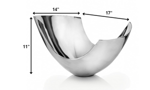 Homeroots 17" Silver Aluminum Modern Abstract Centerpiece Bowl   383745