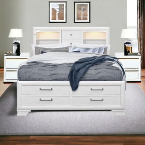 Homeroots White Solid Wood Full Eight Drawers Bed  Wood 383793