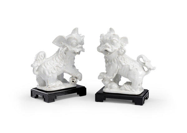 Chelsea House White White Crackle-Glazed Ceramic Dogs On Black Base By Bradshaw Orrell — Elegant Mantel Pair, 13.5"H 383808