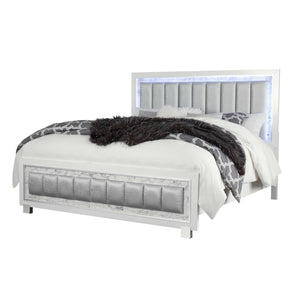 Homeroots Solid Wood King White Upholstered Faux Leatherno Bed  Rubberwood 383863