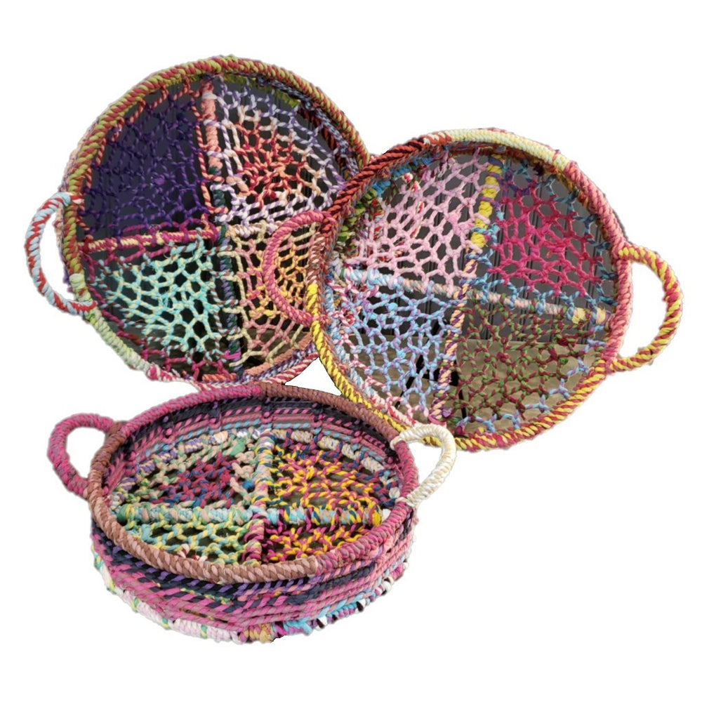 Homeroots Handmade Set Of 3 Rainbow Round Nesting Jute Trays   384093