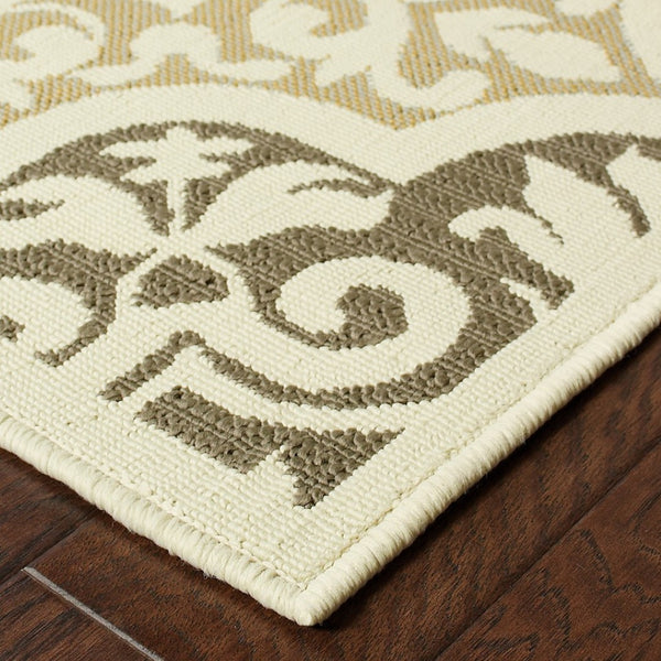 HomeRoots 8' Timeless Gray and Ivory Moroccan Area Rug – Durable, Stylish, Ideal for Indoor & Outdoor Spaces 9'x13' 384196
