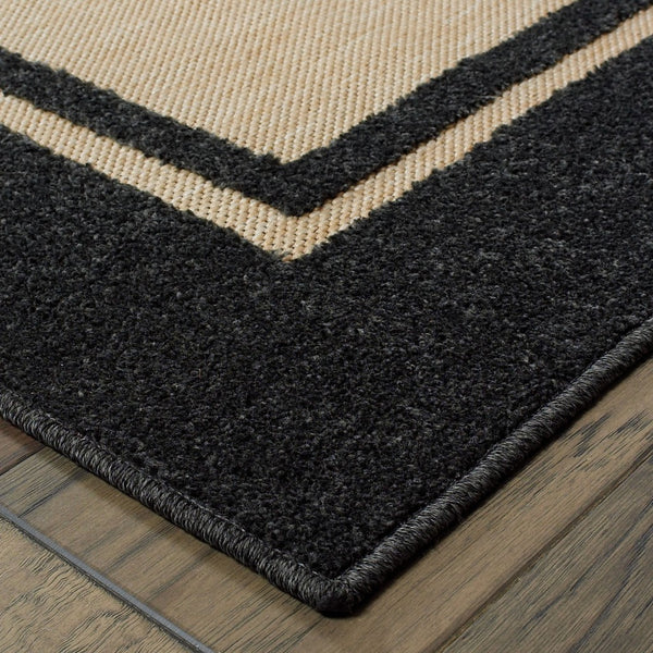 Homeroots 5' X 8' Beige And Black Indoor Outdoor Area Rug Sand,Charcoal Polypropylene 384338