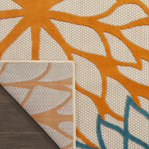 Homeroots 4' Elegant Green And Ivory Floral Indoor Outdoor Area Rug – Perfect For Enhancing Any Space! 4?X6? Polypropylene 384608