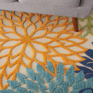 Homeroots 4' X 6' Ivory And Blue Floral Area Rug - Stylish Indoor/Outdoor Design, Perfect For Any Space! 4?X6' Polypropylene 384633