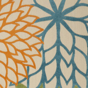 HomeRoots 6' Elegant Ivory and Blue Floral Area Rug for Indoor and Outdoor Spaces, Durable and Easy Care 7' x 10' 384642