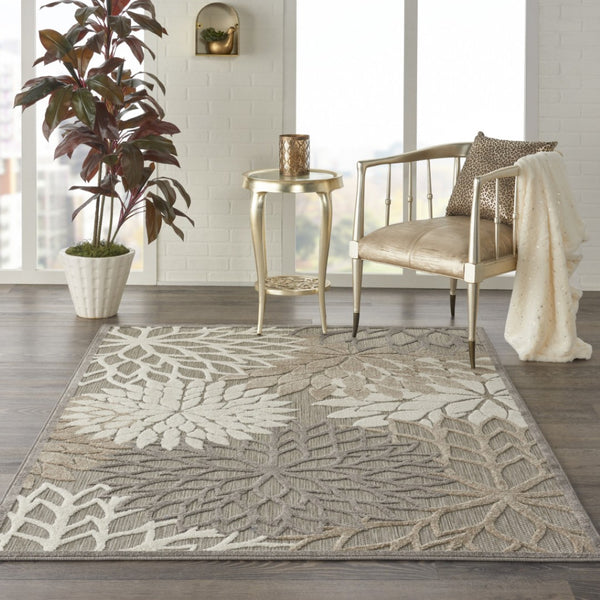HomeRoots 5' Elegant Gray and Ivory Floral Area Rug for Indoor and Outdoor Spaces – Durable, Versatile Design 5' X 8' Rectangle 384662
