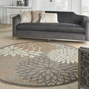 HomeRoots 5' Elegant Gray and Ivory Floral Area Rug for Indoor and Outdoor Spaces – Durable, Versatile Design 8' Round Round 384672