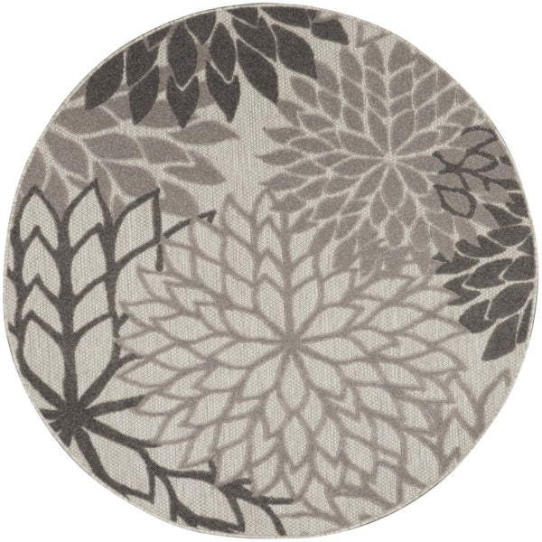 HomeRoots 5' Gray Floral Area Rug - Versatile Indoor/Outdoor Design for Stylish Spaces & High Traffic Areas 5' Round Area Rug 384702