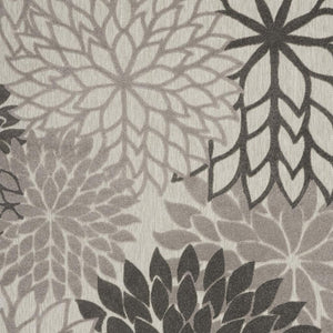 HomeRoots 5' Gray Floral Area Rug - Versatile Indoor/Outdoor Design for Stylish Spaces & High Traffic Areas 8'x11' Area Rug 384708