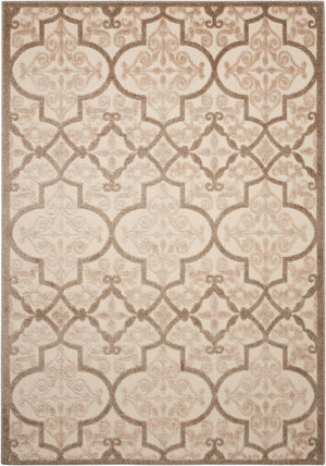Homeroots 4' Cream Moroccan Area Rug - Stylish Indoor Outdoor Design For Living Spaces, Patios, And More! 4' X 6' Polypropylene 384767