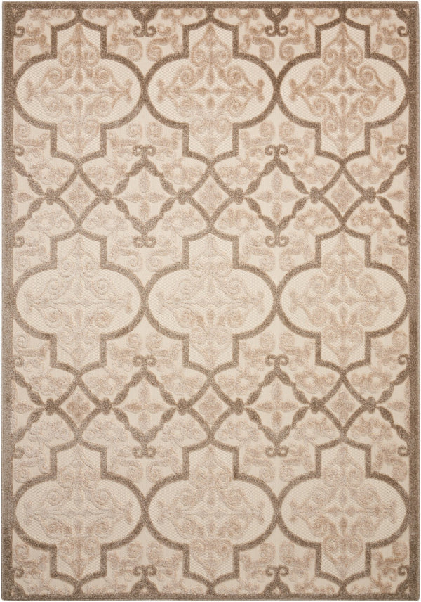 Homeroots 4' Cream Moroccan Area Rug - Stylish Indoor Outdoor Design For Living Spaces, Patios, And More! 5' X 8' Polypropylene 384769