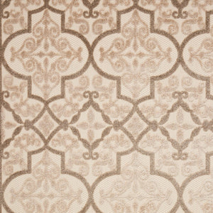 Homeroots 4' Cream Moroccan Area Rug - Stylish Indoor Outdoor Design For Living Spaces, Patios, And More! 5' X 8' Polypropylene 384769