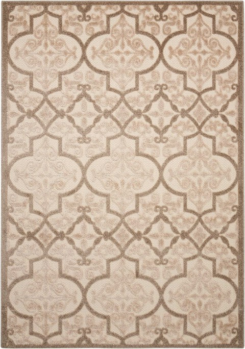 Homeroots 4' Cream Moroccan Area Rug - Stylish Indoor Outdoor Design For Living Spaces, Patios, And More! 8' X 11' Polypropylene 384771