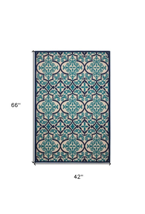 Homeroots 4' Cream Moroccan Area Rug - Stylish Indoor Outdoor Design For Living Spaces, Patios, And More! 4? X 6? Polypropylene 384774
