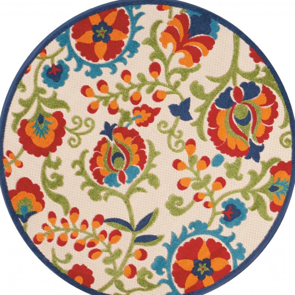 HomeRoots 5' Timeless Green and Ivory Floral Area Rug for Indoor and Outdoor Spaces – Durable & Elegant Design 5' Round Area Rug 384796