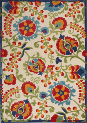 HomeRoots 5' Timeless Green and Ivory Floral Area Rug for Indoor and Outdoor Spaces – Durable & Elegant Design 6'x9' Area Rug 384799