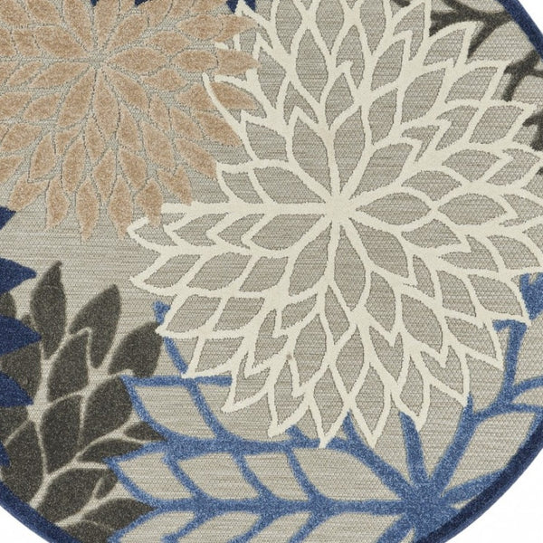 HomeRoots 5' Elegant Ivory and Blue Round Indoor-Outdoor Area Rug with Timeless Floral Design and Durability 5? 384821