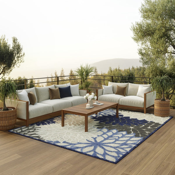 HomeRoots 6' Blue and Gray Area Rug – Stylish Indoor Outdoor Design, Durable, Low-Maintenance, Versatile Use 6?x9? 384822