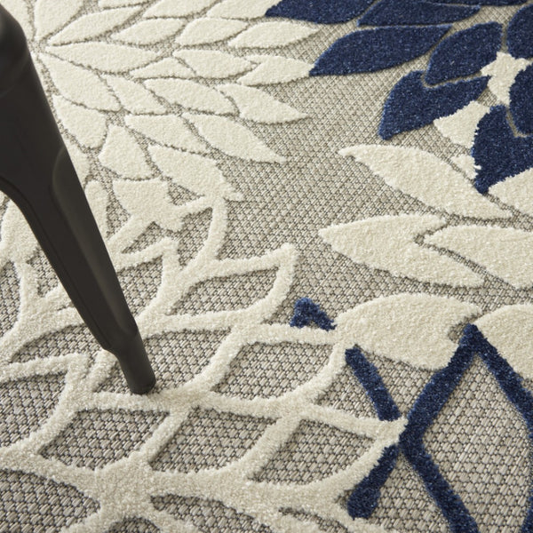 HomeRoots 5' Timeless Floral Indoor Outdoor Rug - Durable, Easy-Care, Versatile Accent for Any Space 5'x8' Area Rug Ivory Navy 384833