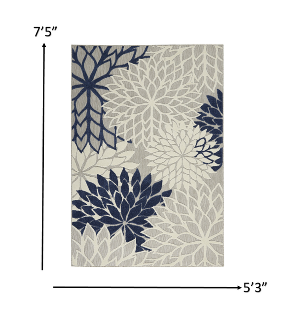 Homeroots 5' X 8' Ivory And Blue Indoor Outdoor Area Rug Ivory Navy Polypropylene 384833